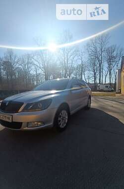 Универсал Skoda Octavia 2011 в Львове