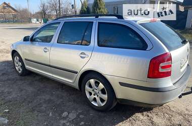 Універсал Skoda Octavia 2007 в Черкасах