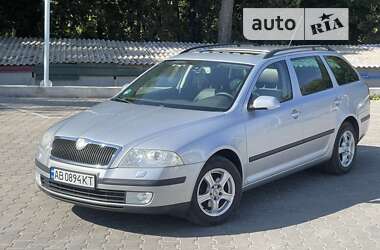 Универсал Skoda Octavia 2008 в Виннице