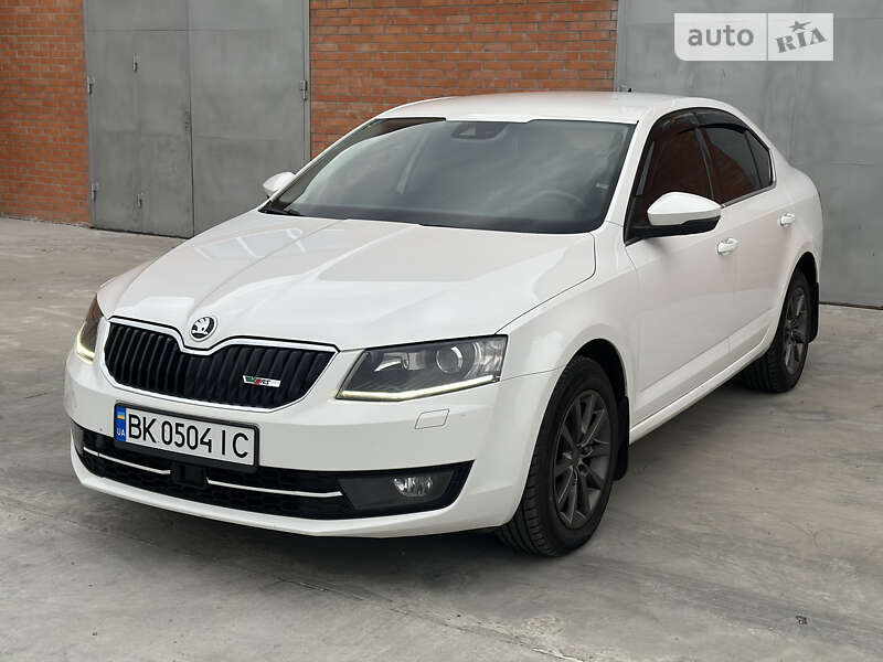 Лифтбек Skoda Octavia 2014 в Дубровице