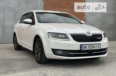 Лифтбек Skoda Octavia 2014 в Дубровице