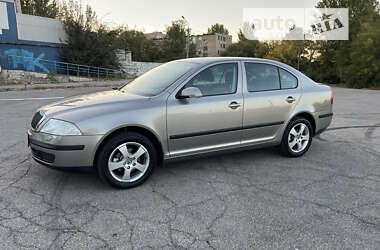 Лифтбек Skoda Octavia 2008 в Запорожье