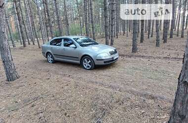 Лифтбек Skoda Octavia 2007 в Вознесенске