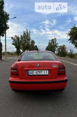 Лифтбек Skoda Octavia 1998 в Кривом Роге