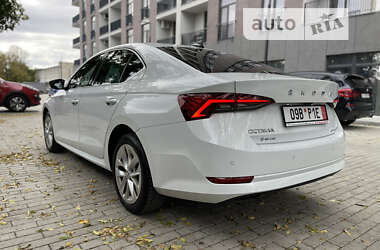 Ліфтбек Skoda Octavia 2020 в Ужгороді