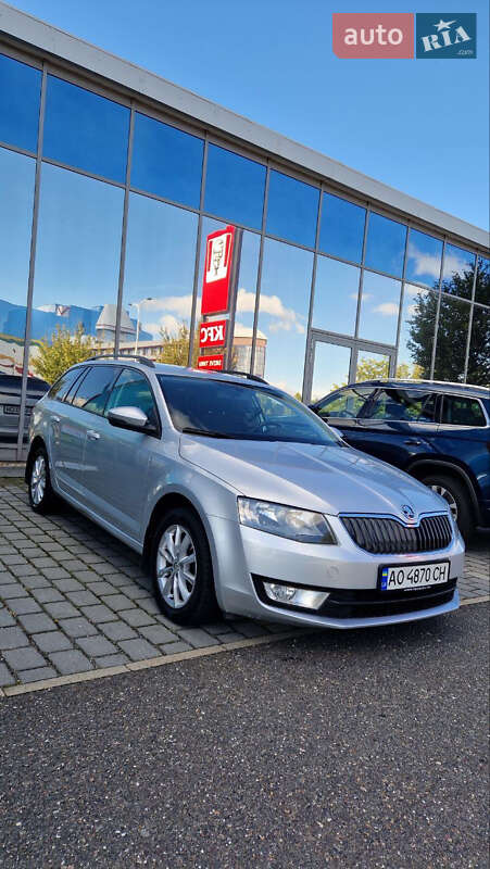 Універсал Skoda Octavia 2016 в Ужгороді