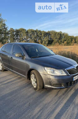 Лифтбек Skoda Octavia 2011 в Мене