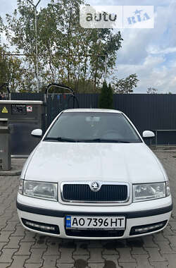 Ліфтбек Skoda Octavia 2009 в Іршаві