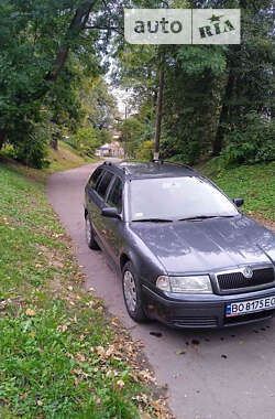 Универсал Skoda Octavia 2008 в Остроге