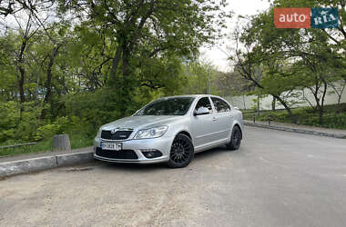 Лифтбек Skoda Octavia 2011 в Одессе