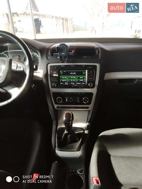Універсал Skoda Octavia 2011 в Чернігові