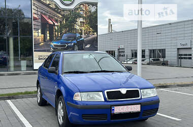 Лифтбек Skoda Octavia 2004 в Ивано-Франковске