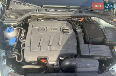 Лифтбек Skoda Octavia 2010 в 
