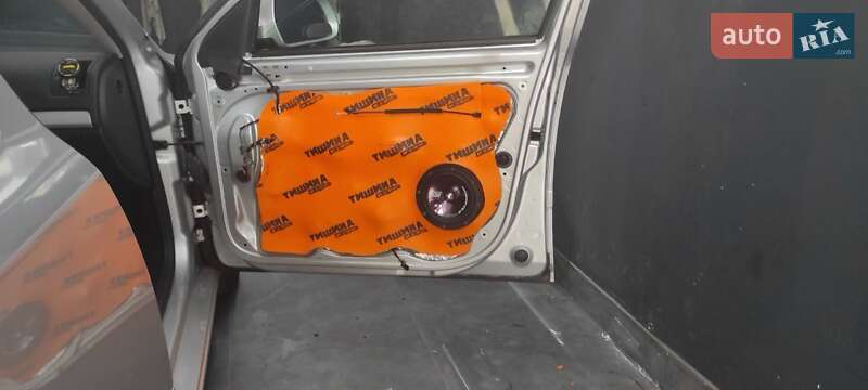 Лифтбек Skoda Octavia 2010 в Полтаве