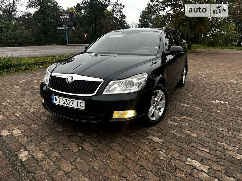 Универсал Skoda Octavia 2010 в Бурштыне