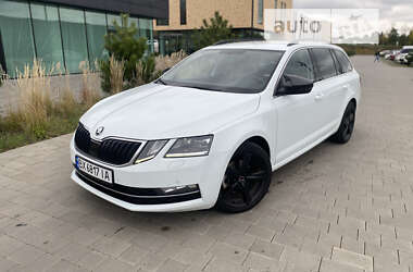 Універсал Skoda Octavia 2017 в Хмельницькому