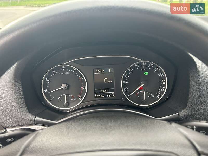 Лифтбек Skoda Octavia 2010 в Ивано-Франковске