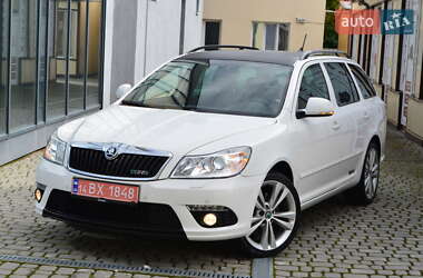 Універсал Skoda Octavia 2012 в Дрогобичі