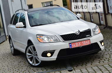 Універсал Skoda Octavia 2012 в Дрогобичі