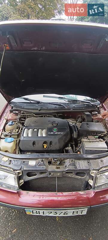 Ліфтбек Skoda Octavia 1999 в Роздільній