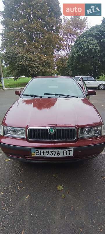 Лифтбек Skoda Octavia 1999 в 