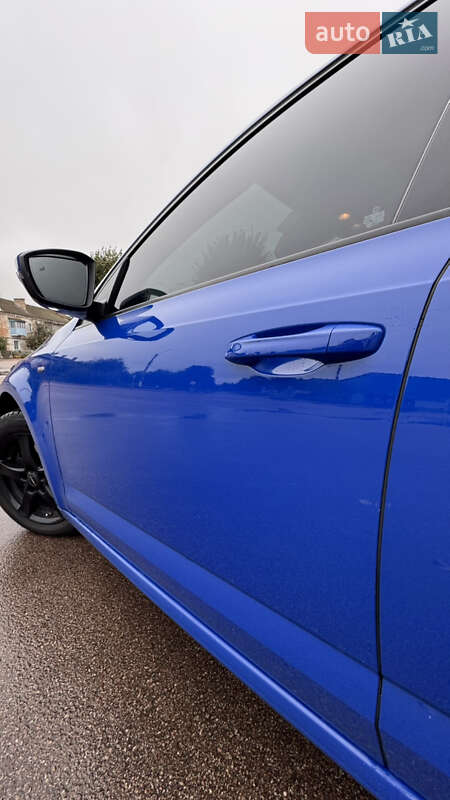 Универсал Skoda Octavia 2018 в Коростене