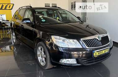 Универсал Skoda Octavia 2012 в Червонограде