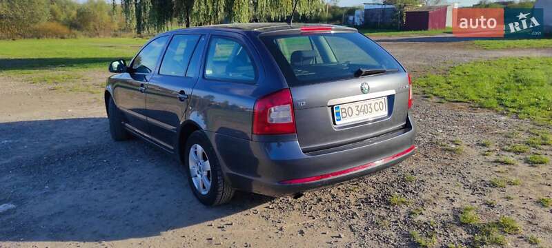 Универсал Skoda Octavia 2011 в Монастыриске