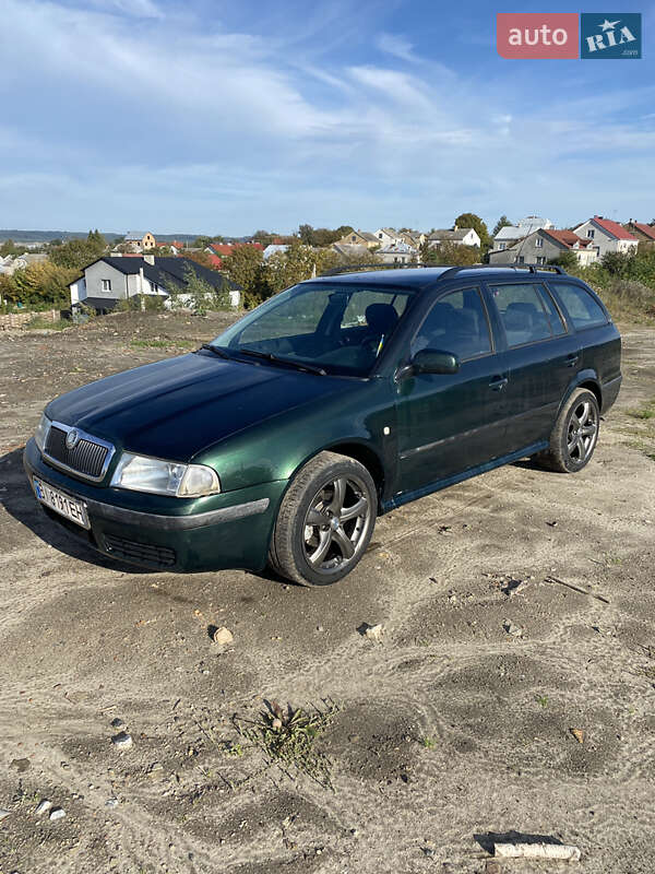 Универсал Skoda Octavia 2000 в Золочеве