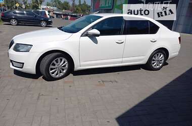 Лифтбек Skoda Octavia 2016 в Днепре