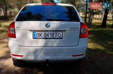 Универсал Skoda Octavia 2012 в Вараше