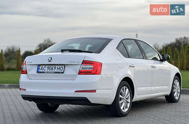 Лифтбек Skoda Octavia 2014 в 