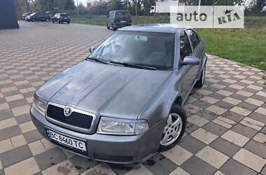 Ліфтбек Skoda Octavia 2000 в Самборі