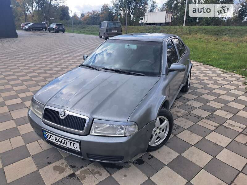 Лифтбек Skoda Octavia 2000 в Самборе