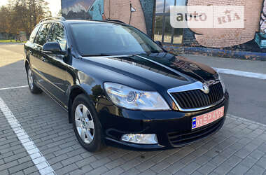 Универсал Skoda Octavia 2010 в Луцке