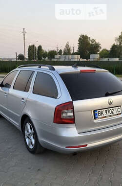 Универсал Skoda Octavia 2013 в Староконстантинове