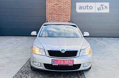 Универсал Skoda Octavia 2012 в Иршаве