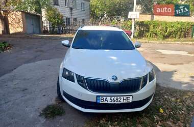 Універсал Skoda Octavia 2017 в Кропивницькому