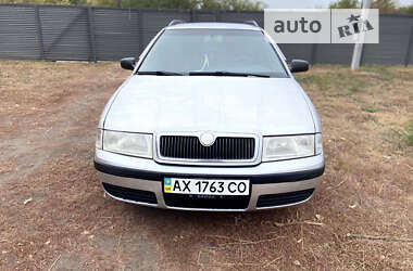 Універсал Skoda Octavia 2000 в Харкові