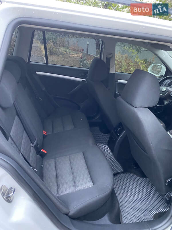 Универсал Skoda Octavia 2010 в Кропивницком фото 10 Универсал Skoda Octavia 2010 в Кропивницком