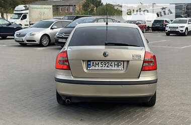 Лифтбек Skoda Octavia 2004 в Житомире