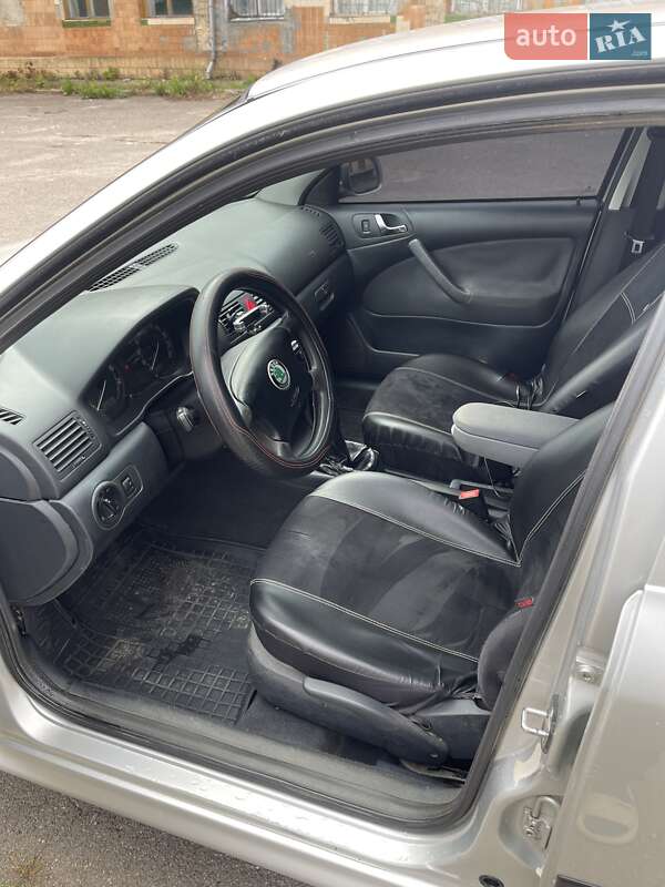 Лифтбек Skoda Octavia 2005 в Виннице фото 5 Лифтбек Skoda Octavia 2005 в Виннице