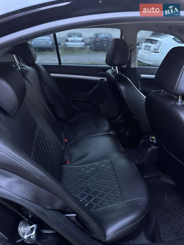 Лифтбек Skoda Octavia 2011 в Ужгороде