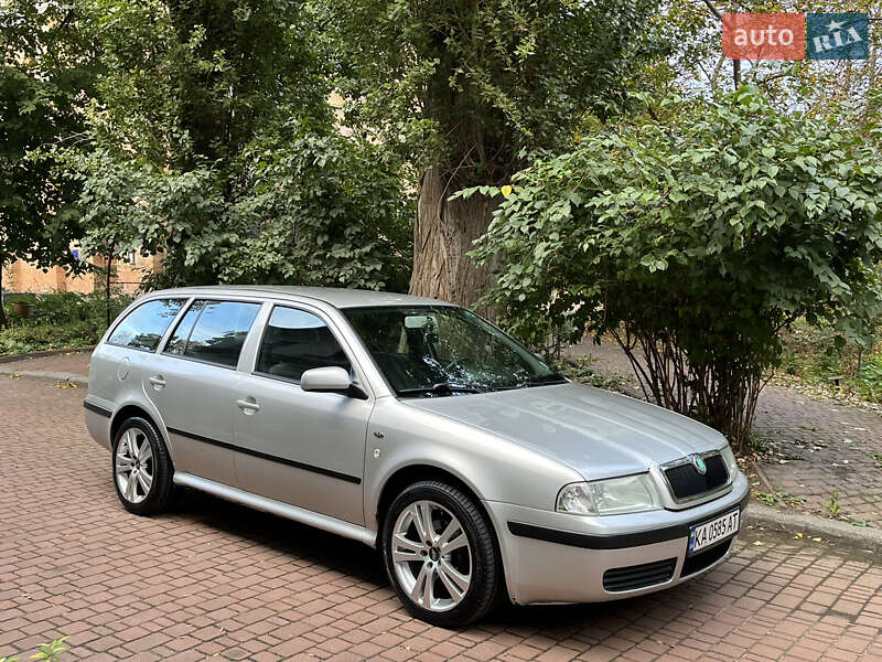 Универсал Skoda Octavia 2001 в Киеве