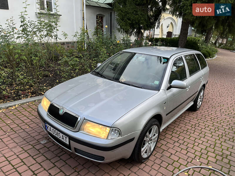 Универсал Skoda Octavia 2001 в Киеве