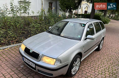 Универсал Skoda Octavia 2001 в 
