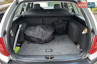 Универсал Skoda Octavia 2001 в 