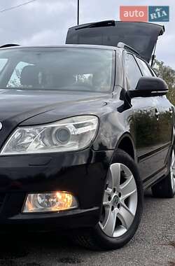 Універсал Skoda Octavia 2009 в Звягелі