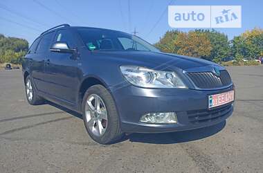 Універсал Skoda Octavia 2011 в Лубнах