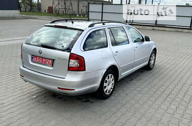 Універсал Skoda Octavia 2009 в Луцьку